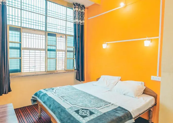 Om Rest House