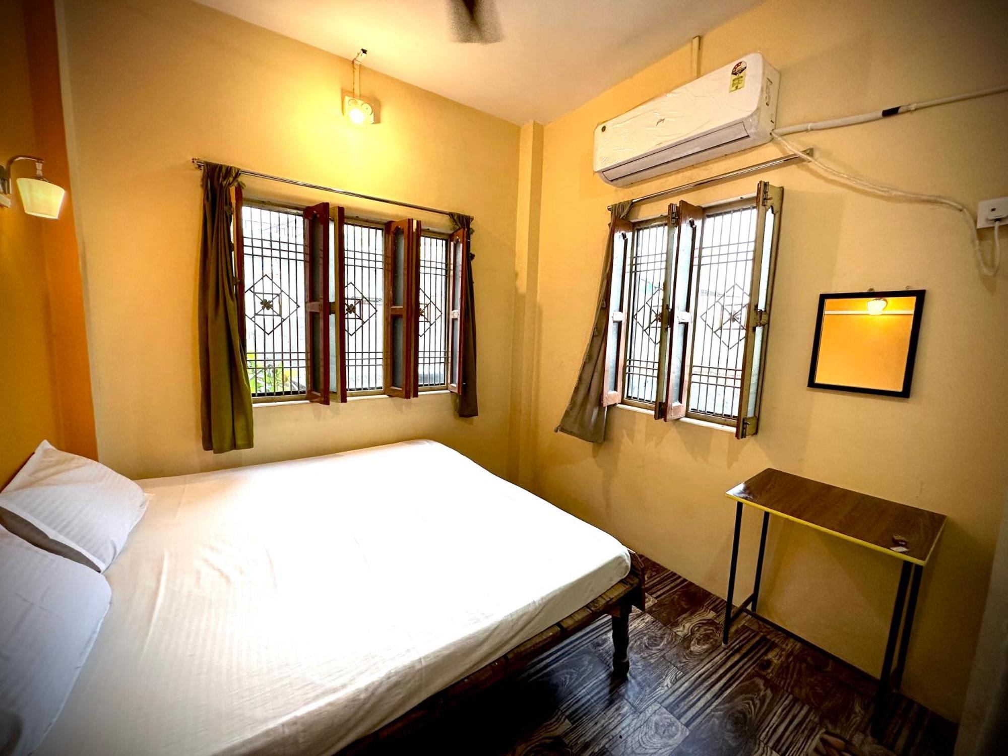 Guest house Om *