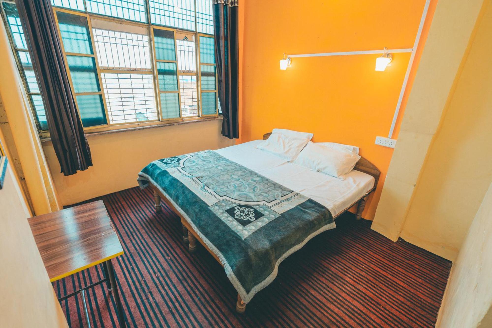 Guest house Om